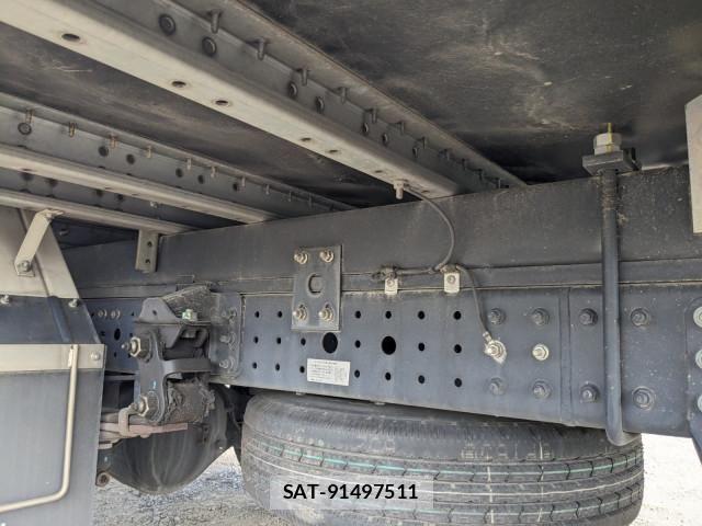 Mitsubishi CANTER 2024-07 8523929-27
