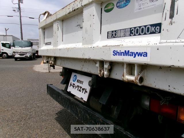 Mitsubishi CANTER 2023-10 8523940-10
