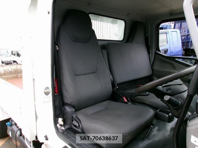 Mitsubishi CANTER 2023-10 8523940-14