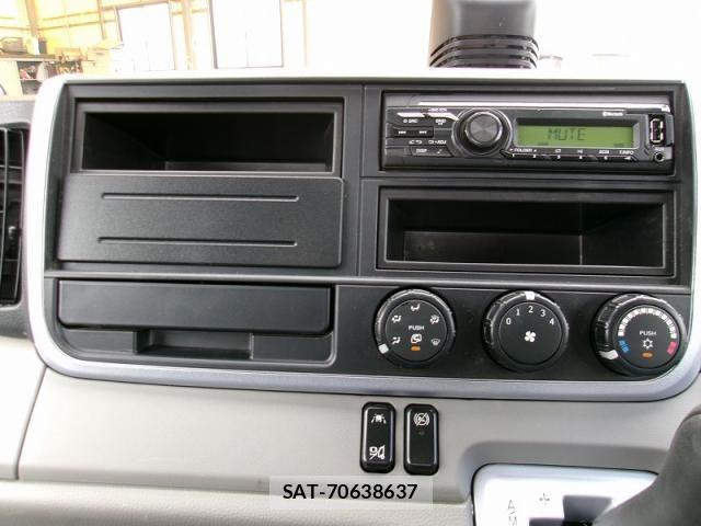 Mitsubishi CANTER 2023-10 8523940-18