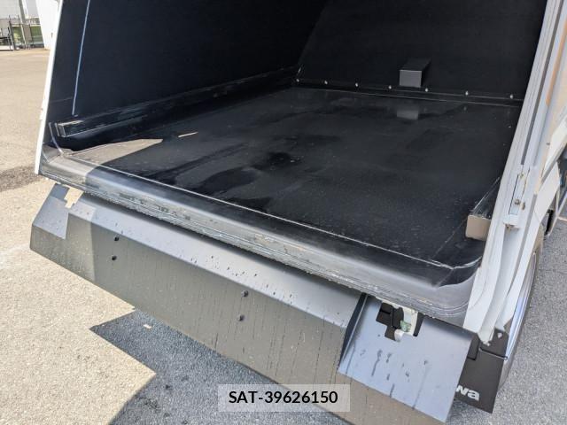 Mitsubishi CANTER 2026-03 8523879-16