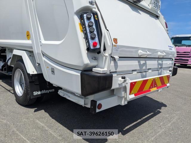 Mitsubishi CANTER 2026-03 8523879-4