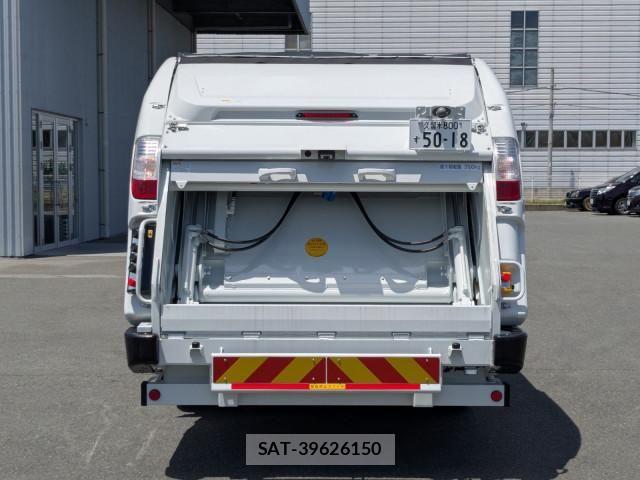 Mitsubishi CANTER 2026-03 8523879-7