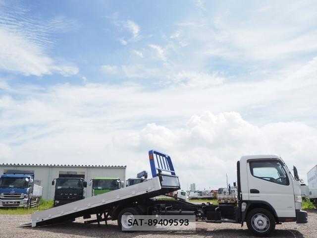 Mitsubishi CANTER 2017-09 8523913-5