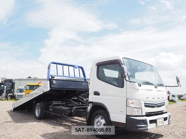 Mitsubishi CANTER 2017-09 8523913-6
