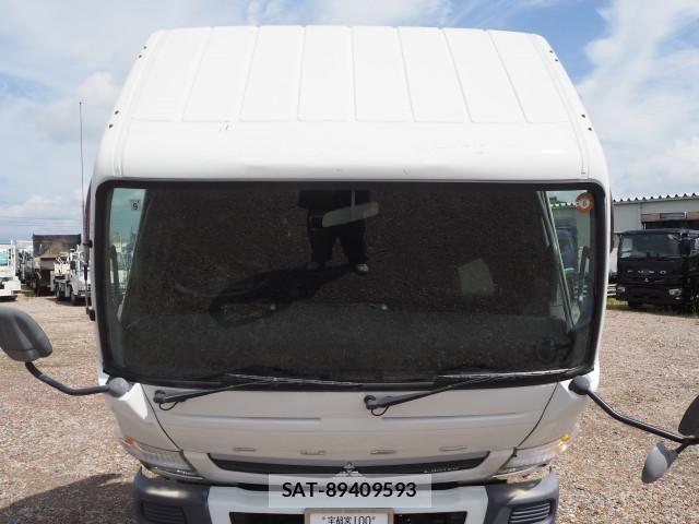 Mitsubishi CANTER 2017-09 8523913-8
