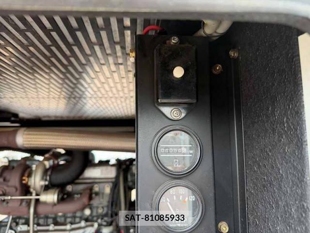 Mitsubishi CANTER 2012-06 8523931-15