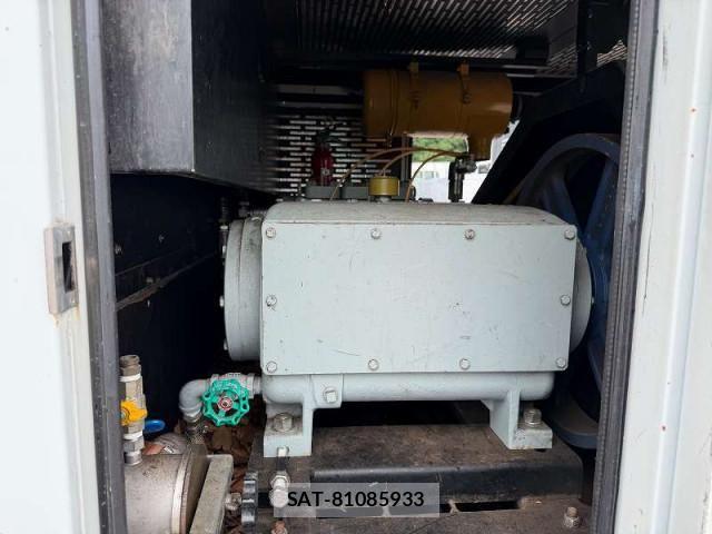 Mitsubishi CANTER 2012-06 8523931-16