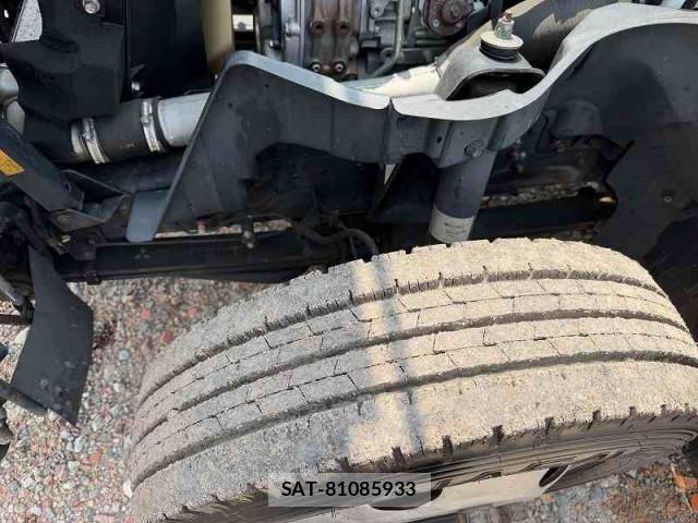 Mitsubishi CANTER 2012-06 8523931-21