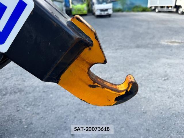 Mitsubishi CANTER 2023-02 8523923-16