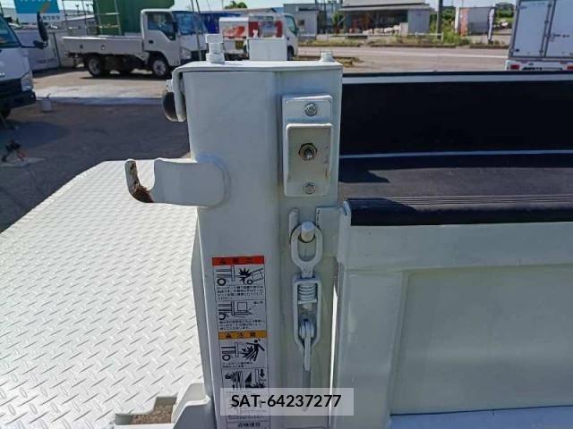 Mitsubishi CANTER 2019-11 8523947-9
