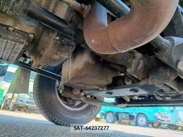 Mitsubishi CANTER 2019-11 8523947-23
