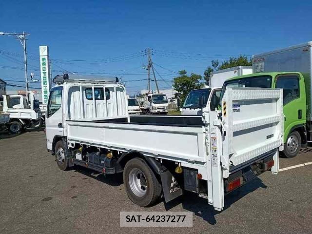 Mitsubishi CANTER 2019-11 8523947-3
