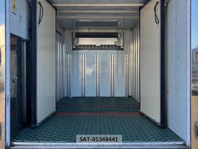 Mitsubishi CANTER 2018-06 8523972-7