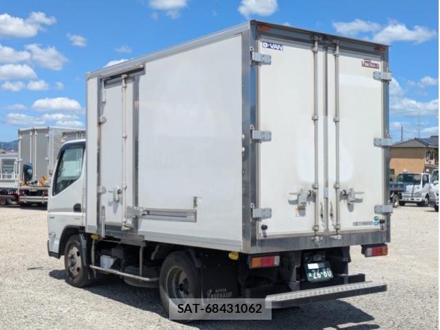 Mitsubishi CANTER 2022-07 8523973-4