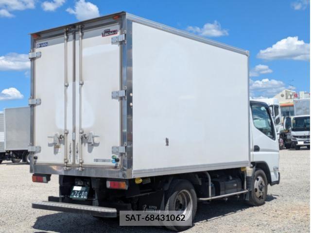 Mitsubishi CANTER 2022-07 8523973-6