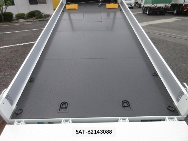 Mitsubishi CANTER 2026-02 8523897-14