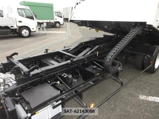 Mitsubishi CANTER 2026-02 8523897-18