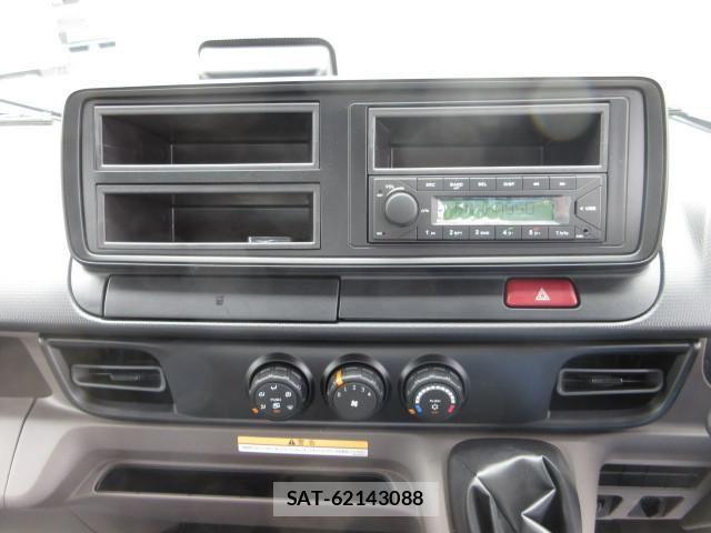 Mitsubishi CANTER 2026-02 8523897-23