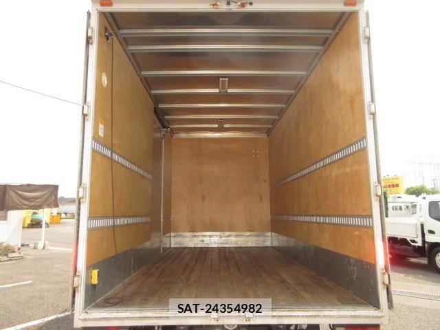 Mitsubishi CANTER 2019-07 8523939-9
