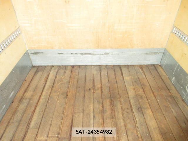 Mitsubishi CANTER 2019-07 8523939-12