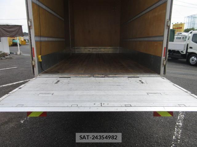 Mitsubishi CANTER 2019-07 8523939-18