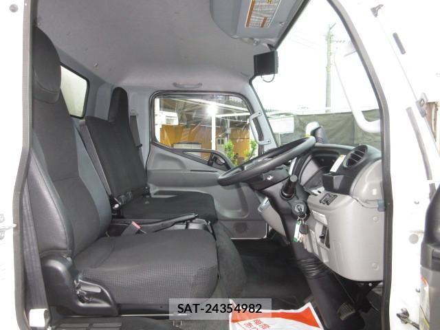Mitsubishi CANTER 2019-07 8523939-22