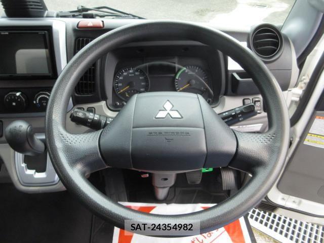 Mitsubishi CANTER 2019-07 8523939-23