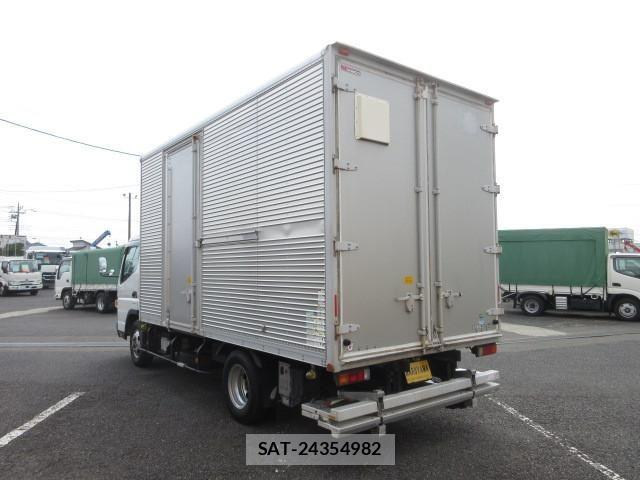 Mitsubishi CANTER 2019-07 8523939-2