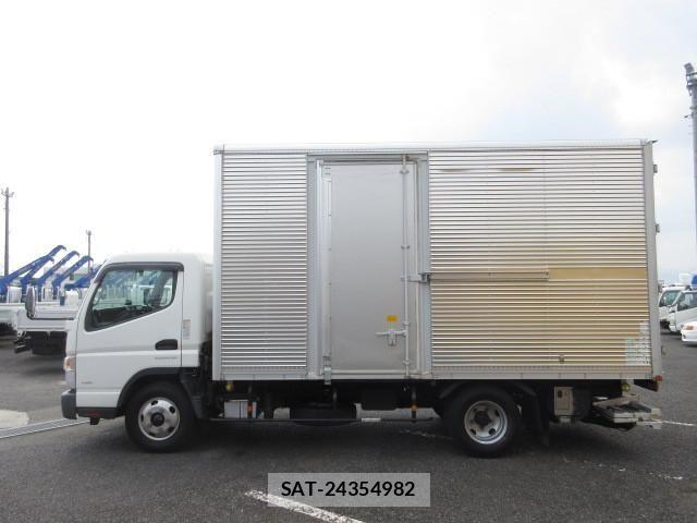 Mitsubishi CANTER 2019-07 8523939-4