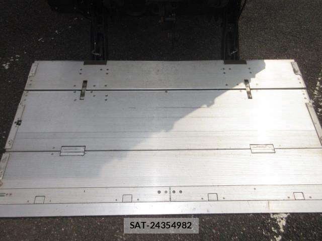 Mitsubishi CANTER 2019-07 8523939-8