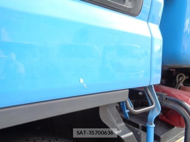 Mitsubishi CANTER 2021-09 8523928-27