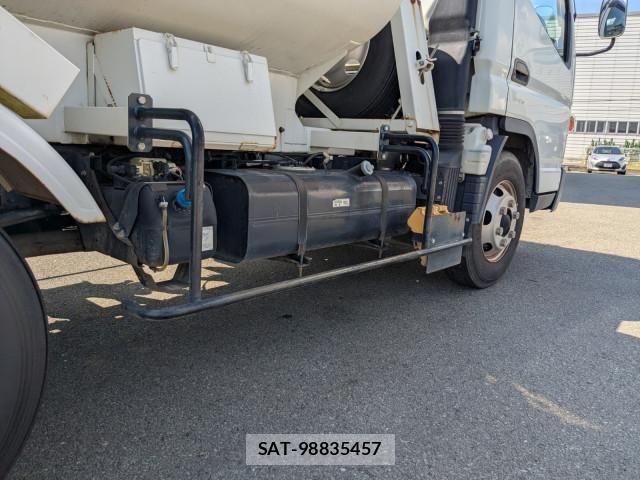 Mitsubishi CANTER 2020-08 8523924-11