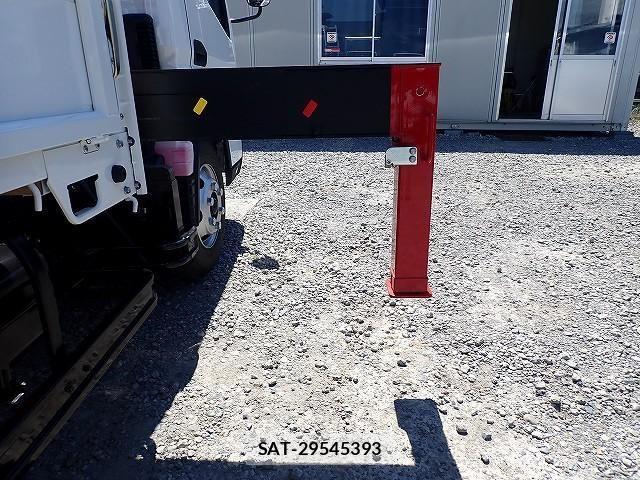 Mitsubishi CANTER 2026-05 8523896-11