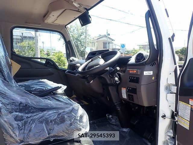 Mitsubishi CANTER 2026-05 8523896-15