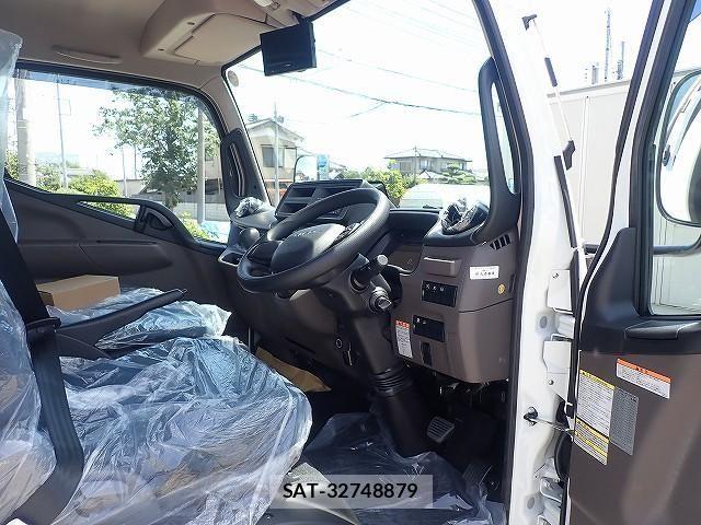 Mitsubishi CANTER 2026-05 8523899-11