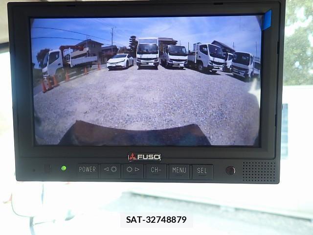 Mitsubishi CANTER 2026-05 8523899-13