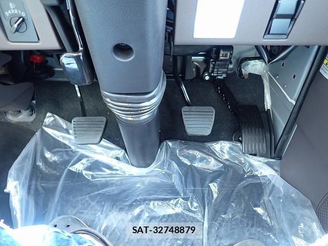 Mitsubishi CANTER 2026-05 8523899-20