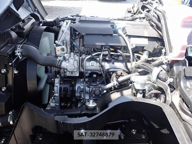 Mitsubishi CANTER 2026-05 8523899-26