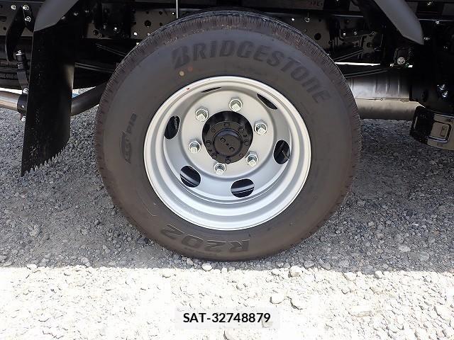 Mitsubishi CANTER 2026-05 8523899-27