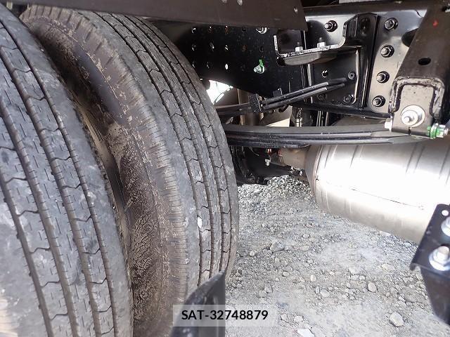Mitsubishi CANTER 2026-05 8523899-5