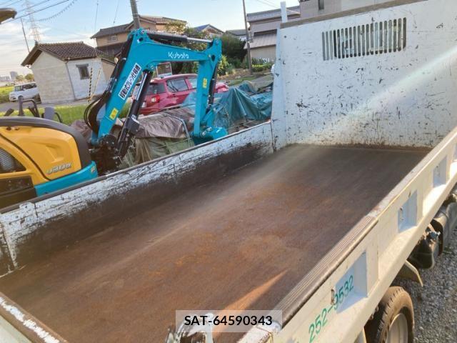 Mitsubishi CANTER 2014-08 8523975-9