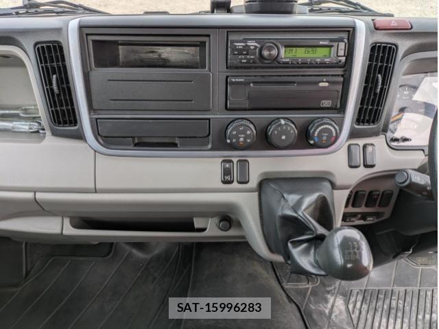 Mitsubishi CANTER 2023-05 8523946-18