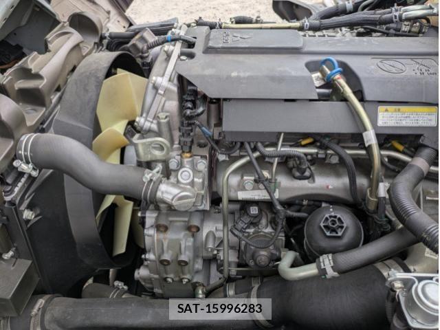 Mitsubishi CANTER 2023-05 8523946-20