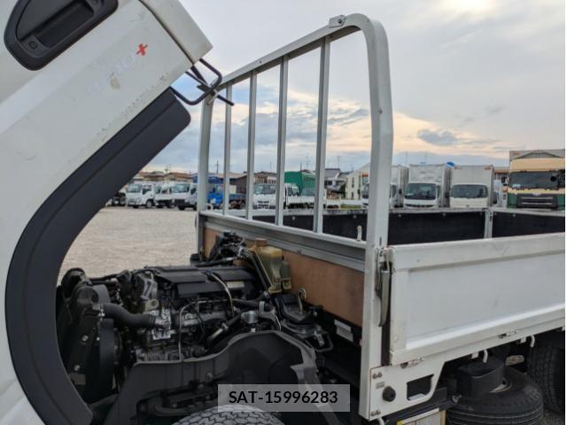 Mitsubishi CANTER 2023-05 8523946-21