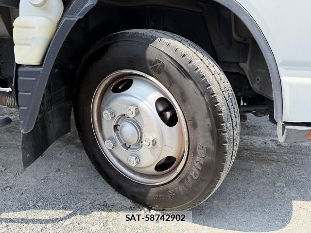 Mitsubishi CANTER 2014-03 8523974-11