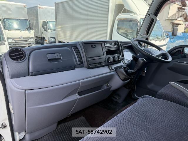Mitsubishi CANTER 2014-03 8523974-19
