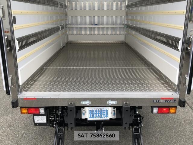 Mitsubishi CANTER 2026-04 8523889-20