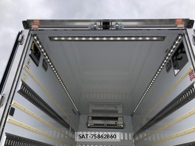 Mitsubishi CANTER 2026-04 8523889-21