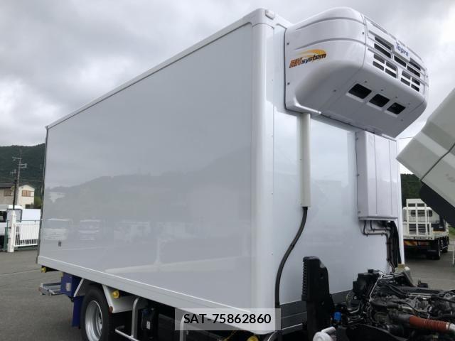 Mitsubishi CANTER 2026-04 8523889-27